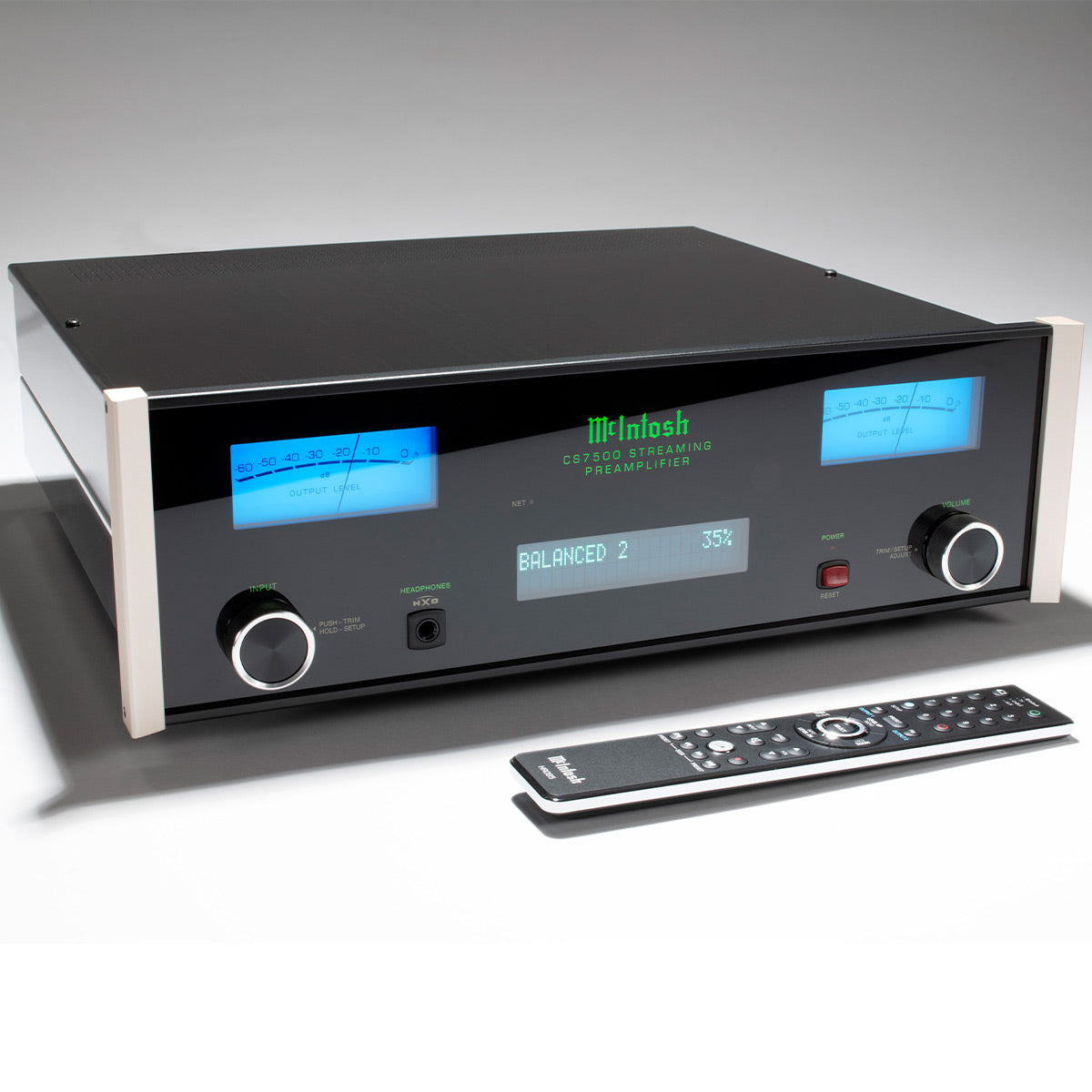 McIntosh CS7500 streaming preamplifier product view