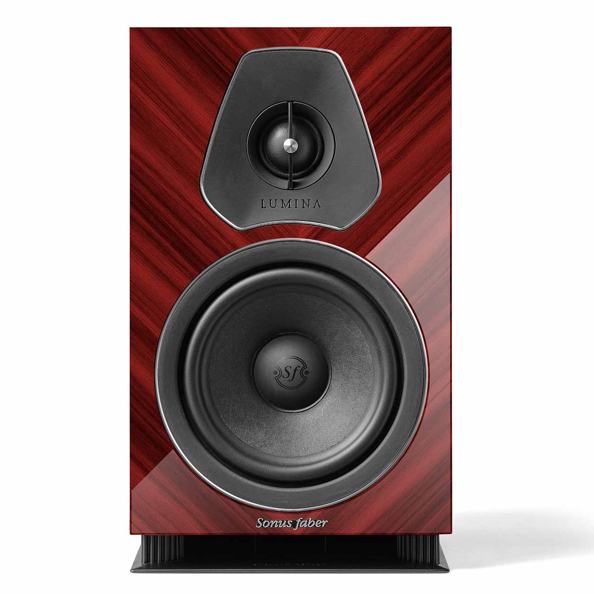 Sonus Faber Lumina Amator bookshelf speaker with redwood finish on a white background