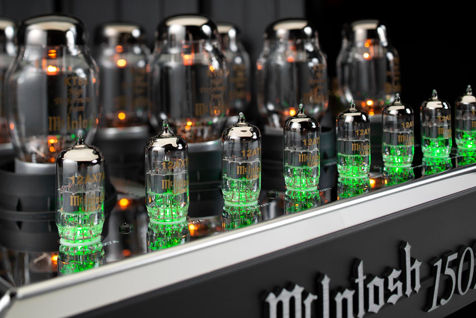McIntosh MC1502 KT88, 12AX7A and 12AT7 vacuum tubes