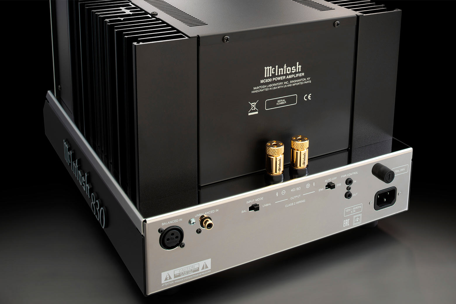 McIntosh MC830 monoblock amplifier rear panel with balanced and unbalanced inputs