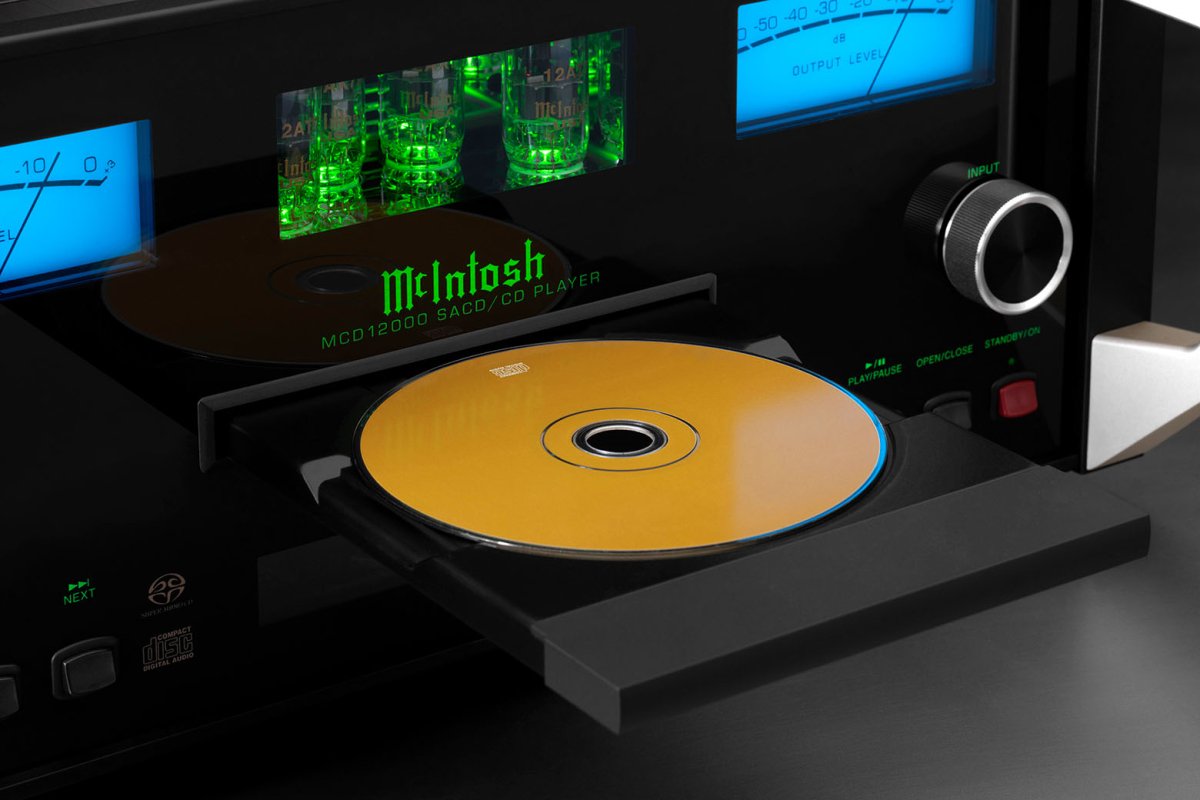 McIntosh MCD12000 SACD/CD Player - McIntosh-Audio-Exchange