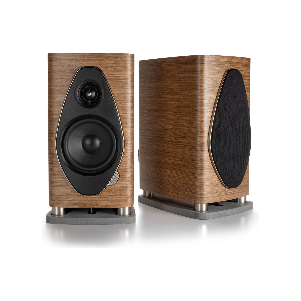 Sonus Faber Sonetto I G2 bookshelf speakers in Walnut