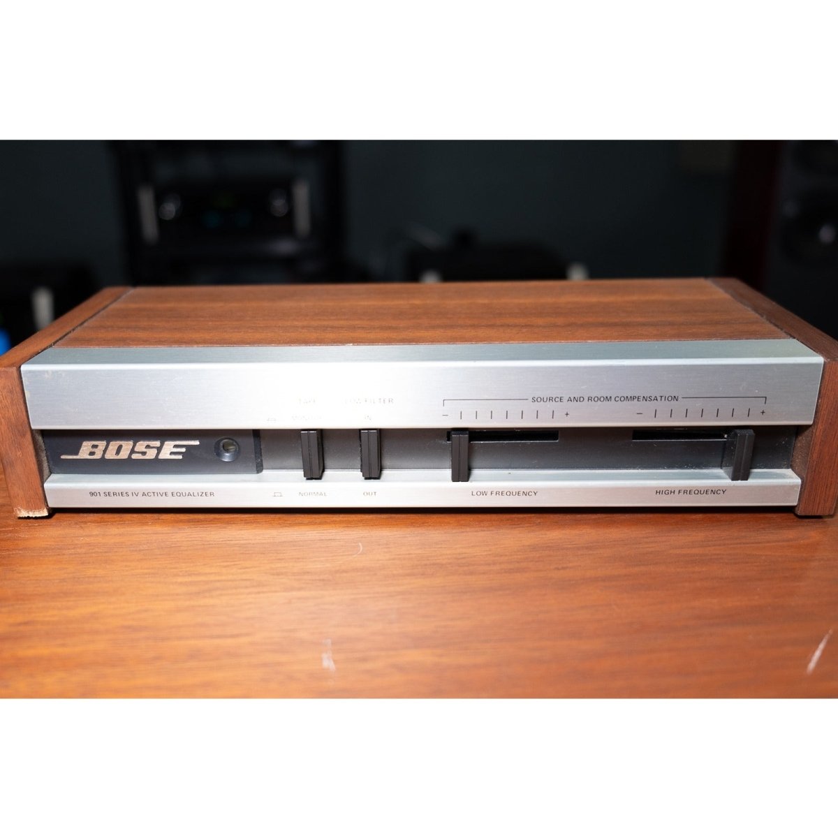 Bose 901 Series IV Speaker System w/ EQ