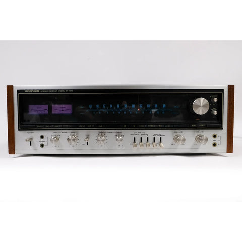 Pioneer SX-1010 100-Watt Stereo Solid-State Receiver 1974 - 1976 - Silver