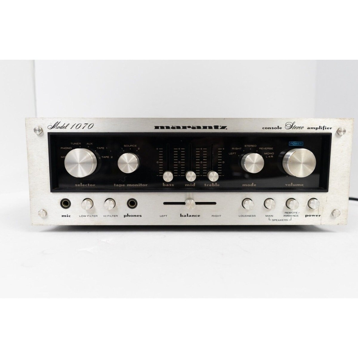 Marantz 1070 Integrated Amplifier - Marantz-Audio-Exchange