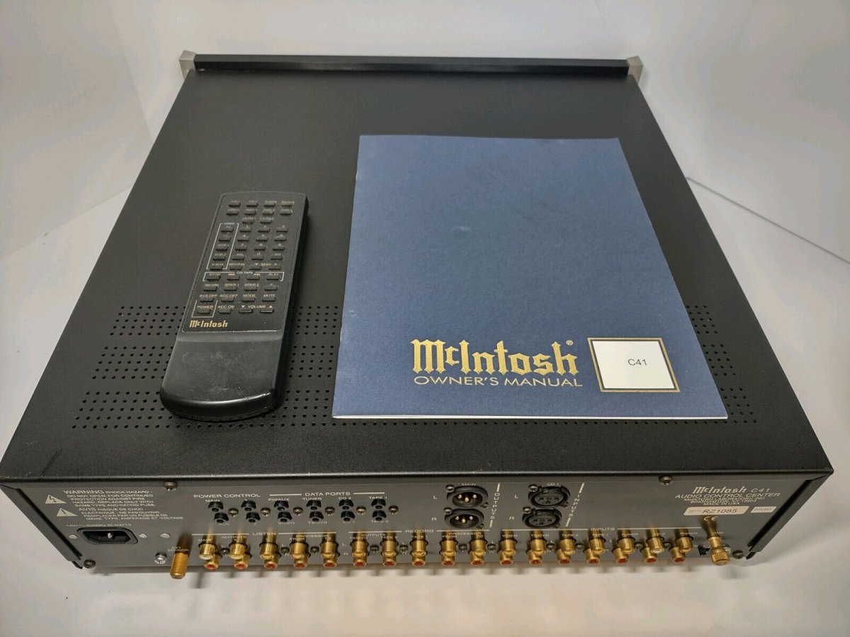 アンプ Macintosh C40 audio control center McIntosh C40 2-Channel Solid State Audio Control Center