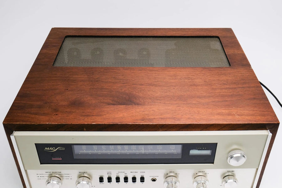 McIntosh Mac-1500 Stereo Receiver - Refurbished in Excellent Condition - McIntosh-Audio-Exchange