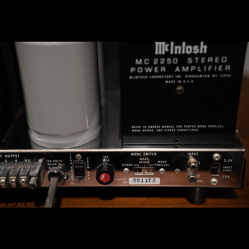 McIntosh MC2250 250 Watt per Channel Stereo Amplifier - McIntosh-Audio-Exchange