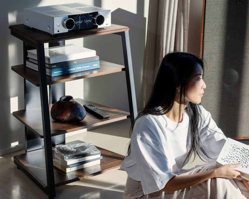 Onkyo Muse Y-50 network streamer and integrated amplifier in silver