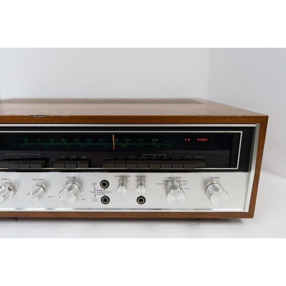 Sansui 5500 - AM/FM Stereo Receiver w/ 2 Phono Inputs w/ LED Upgrade - Sansui-Audio-Exchange