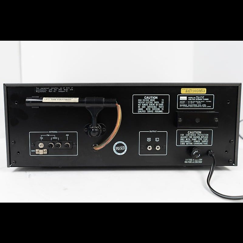 Sansui TU-717 Stereo Tuner - Excellent Condition - Sansui-Audio-Exchange