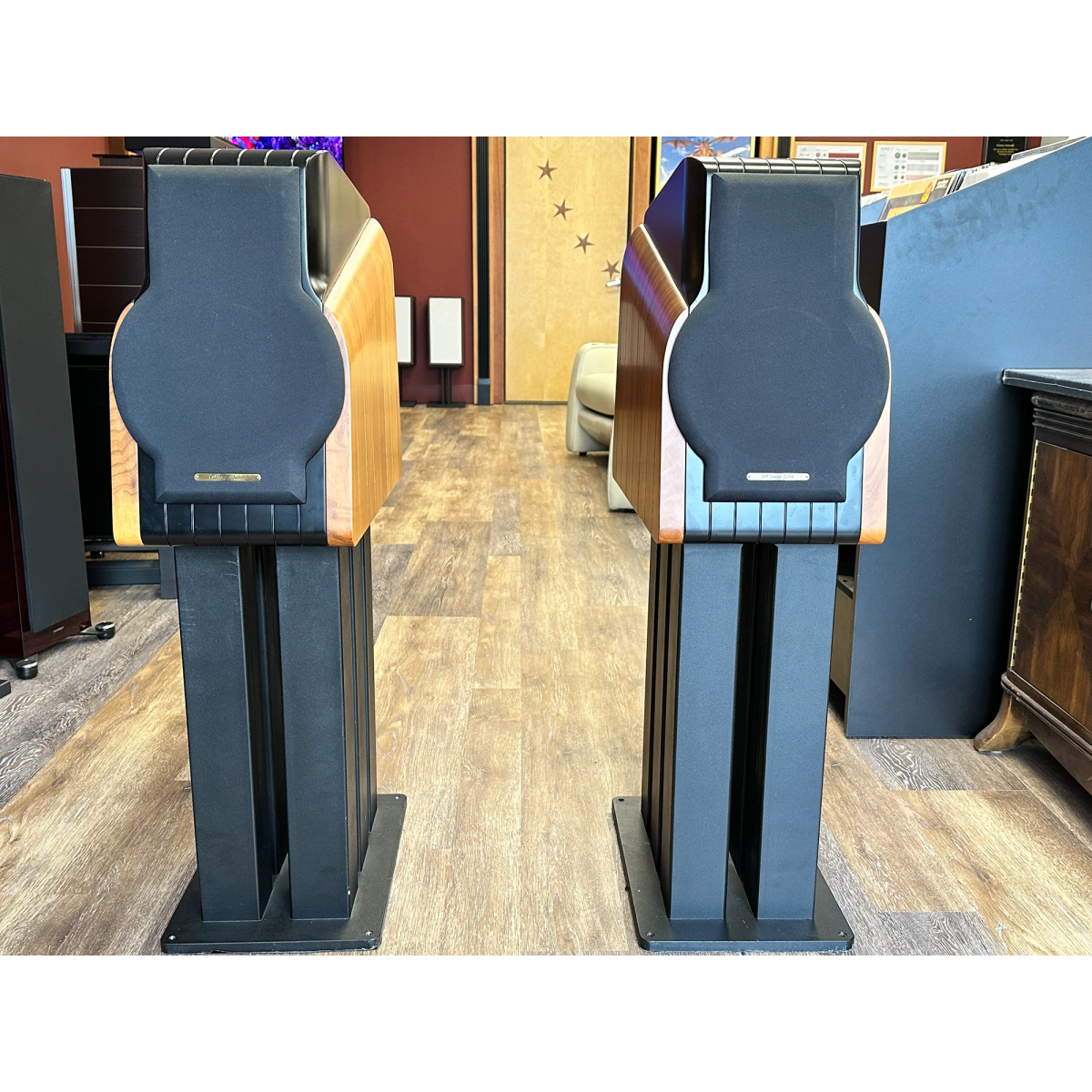 Sonus Faber Extrema Speakers (1991) - Sonus Faber - Audio - Exchange