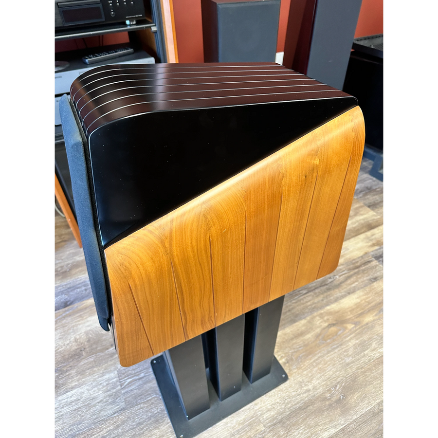 Sonus Faber Extrema Speakers (1991) - Sonus Faber - Audio - Exchange