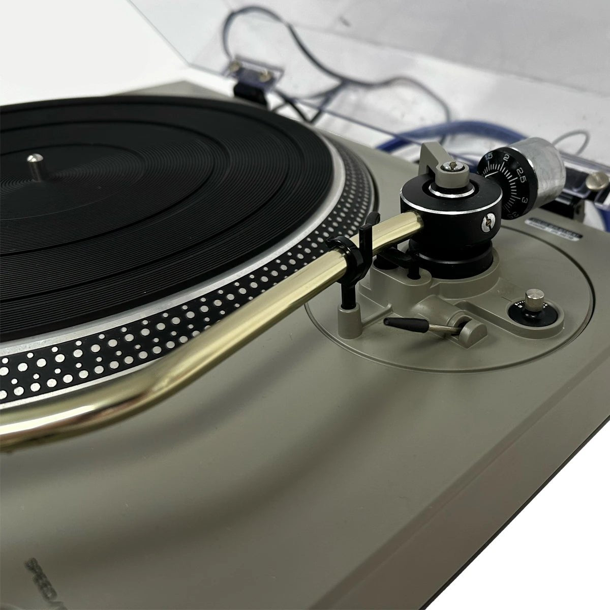 Vintage Technics Model SL-1500 Direct Drive Turntable (1975-1978)