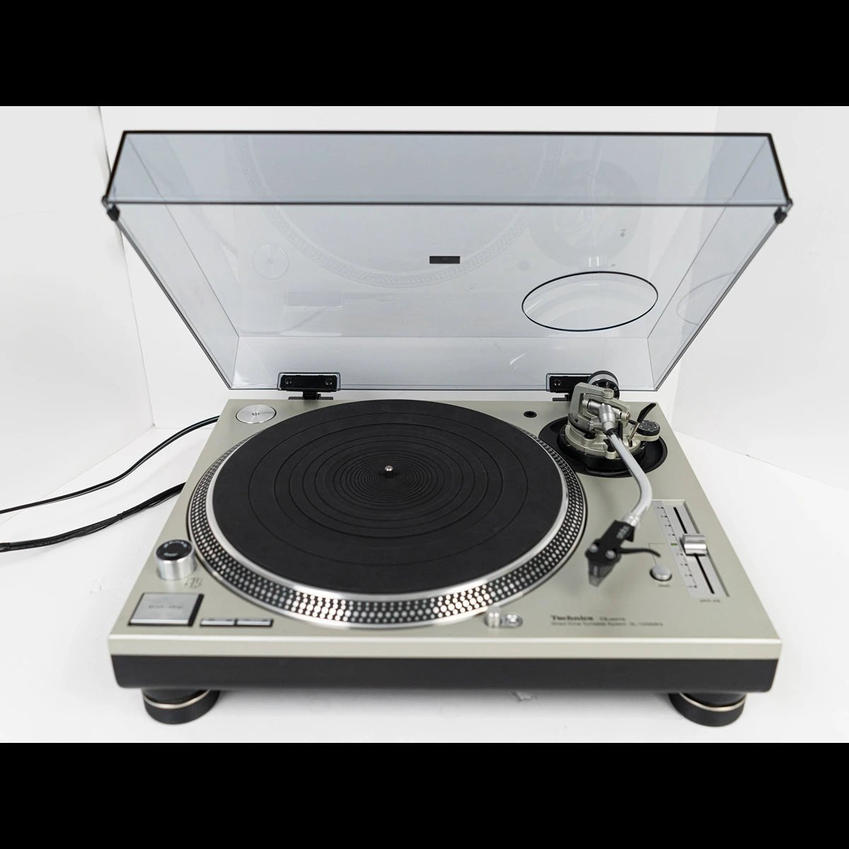 Technics SL-1200 MK5 Turntable - Technics-Audio-Exchange