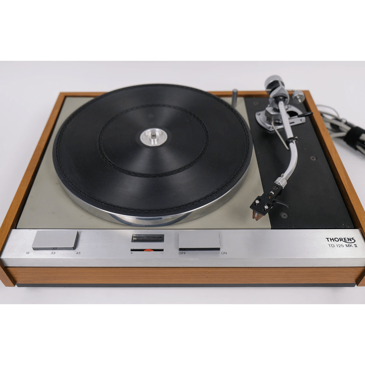 Thorens TD125 3-speed Belt-Drive Suspended Turntable w/ Cart - Thorens-Audio-Exchange