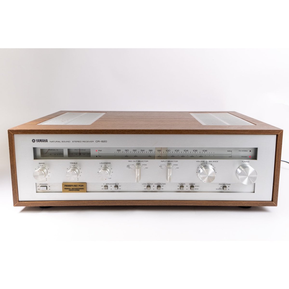 Yamaha CR-620 AM/FM Stereo Receiver - Yamaha-Audio-Exchange